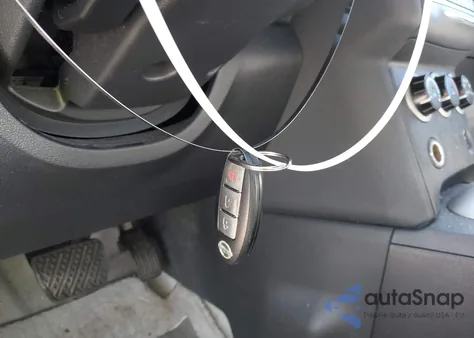 2013 Nissan Rogue Sv z USA, uszkodzony, nr VIN JN8AS5MV5DW109255